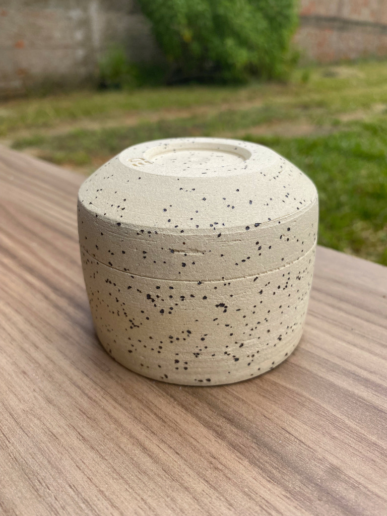 Copo de Servir | Branco com Pintinhas